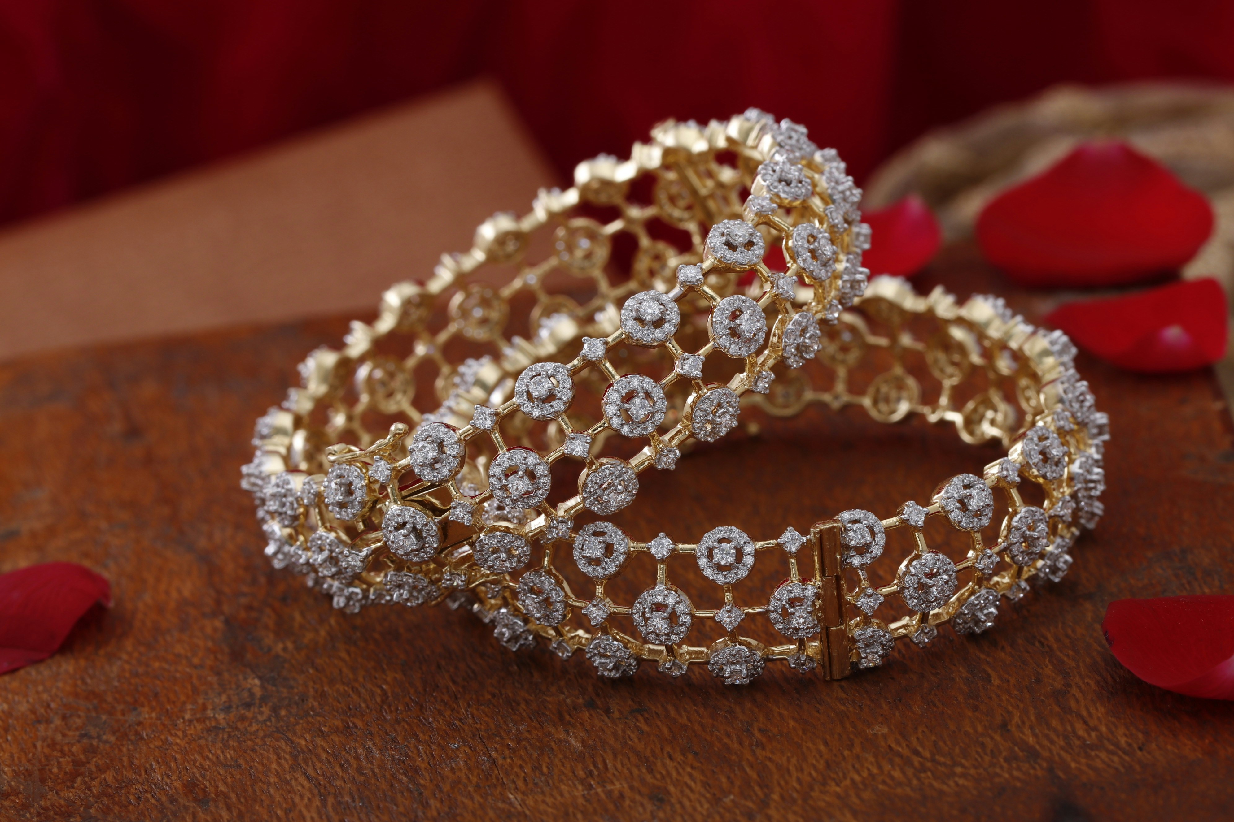 Bangle stack detail
